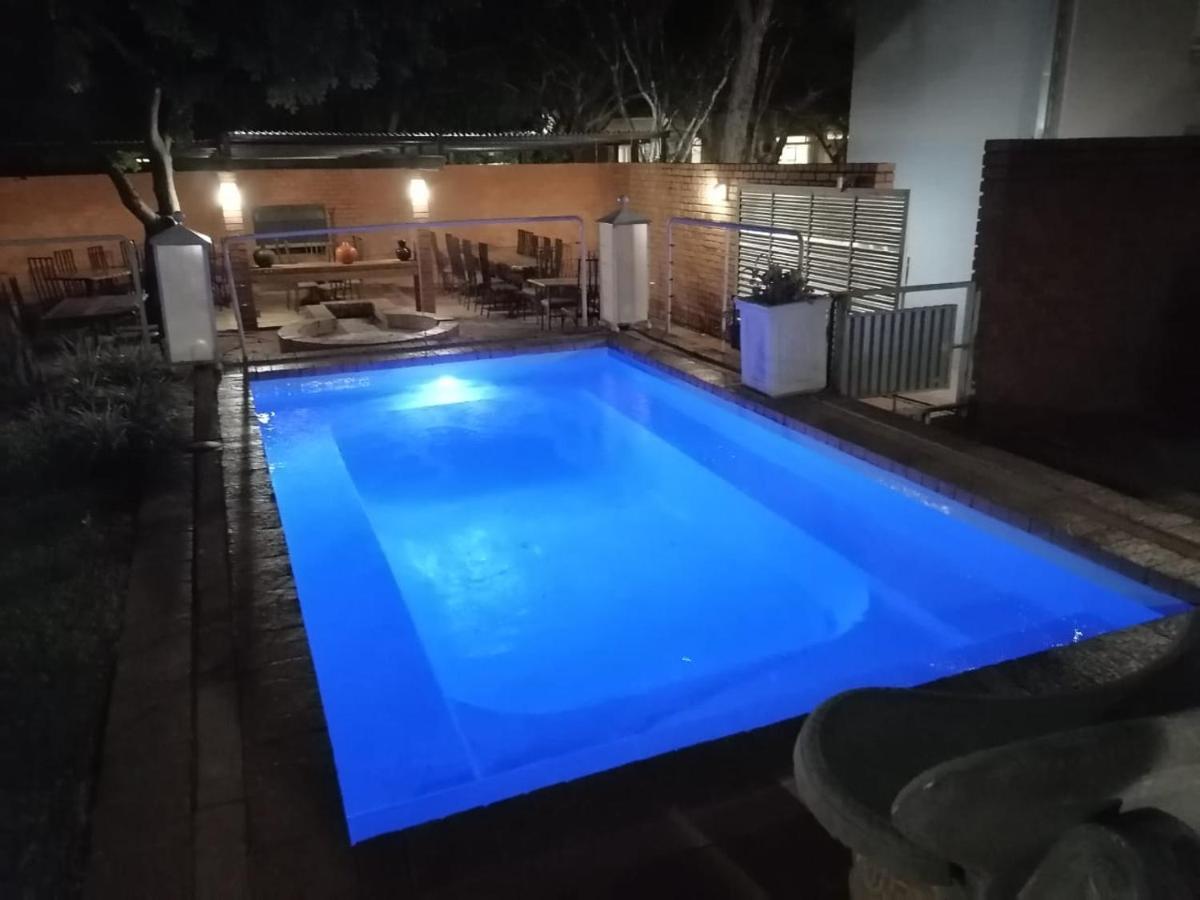 Villa Paradiso Hartbeespoort Eksteriør billede